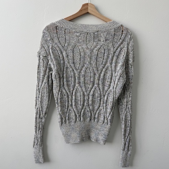 White House Black Market Lt. Neutral Multicolor Cable Knit V-Neck Sweater | WHBM - Picture 3 of 6